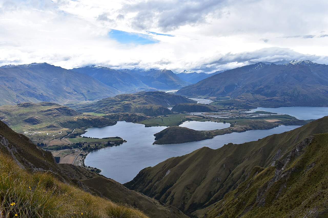 Roys Peak Track
